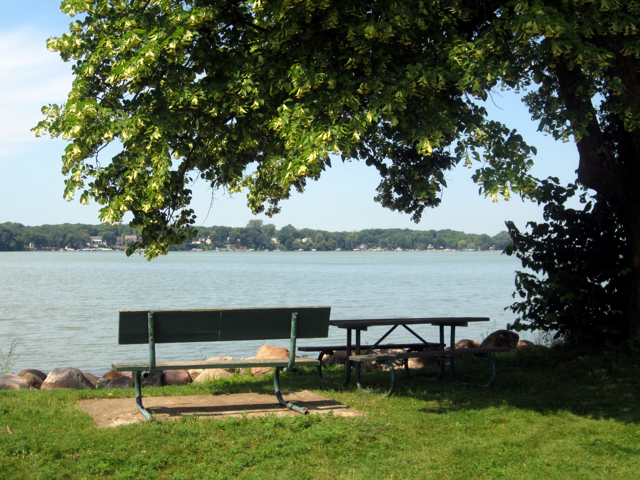 Clear Lake Iowa Downtown Clear Lake homes and lakeview neighborhood